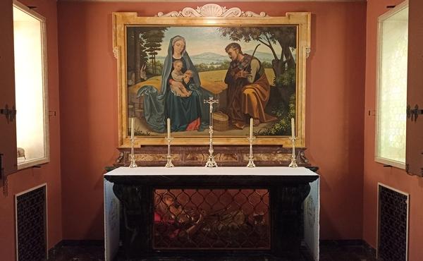 Oratorio de san José, Villa Tevere. Bajo el altar, las reliquias de san Severino.