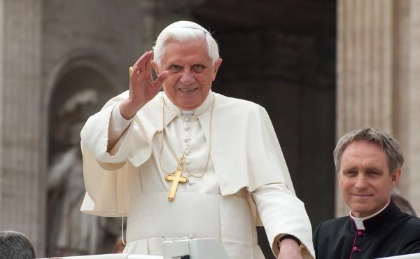 Mgr. Fernando Ocáriz rappelle la figure du Pape émérite Benoït XVI défunt, avec qui il a travaillé comme consulteur à la Congrégation pour la Doctrine de la Foi.