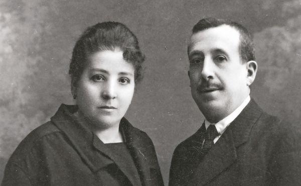 Fotografía de Dolores Albás y José Escrivá