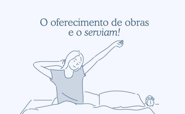 Uma rapariga acorda e levanta os braços.